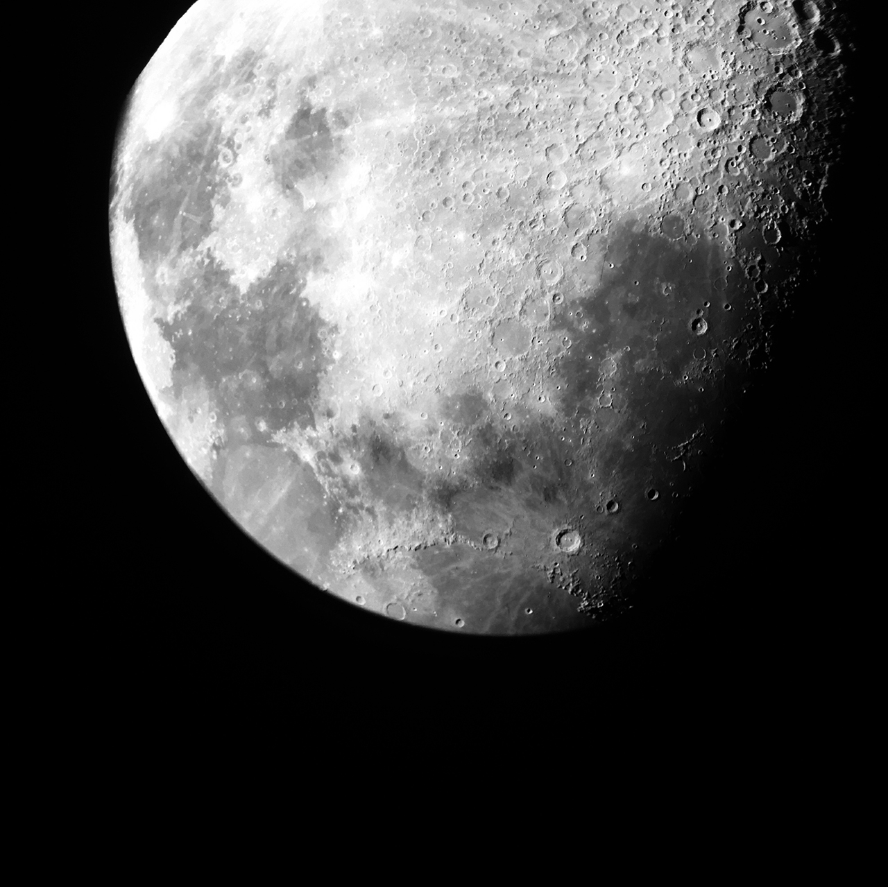 moon from iphone